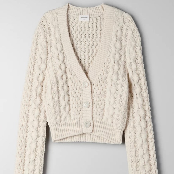Aritzia Wilfred Free Adley Cropped Cardigan Sweater - Picture 4 of 7